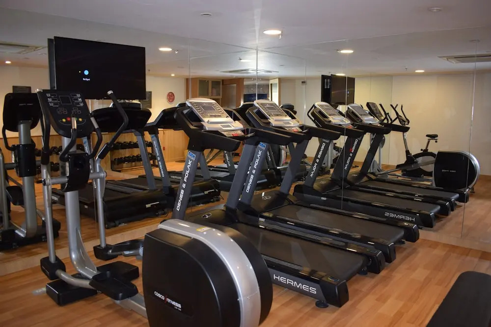 Holiday Inn Express Ahmedabad Prahlad Nagar by IHG
