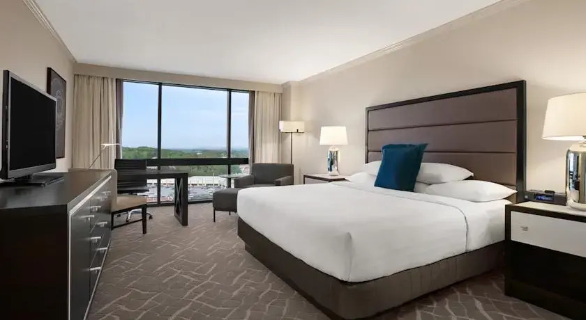 Wynfrey Hotel