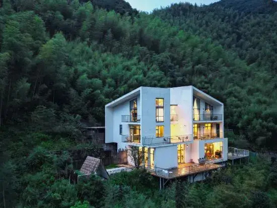 Wuji Anji Hana Hot Spring Resort Villa
