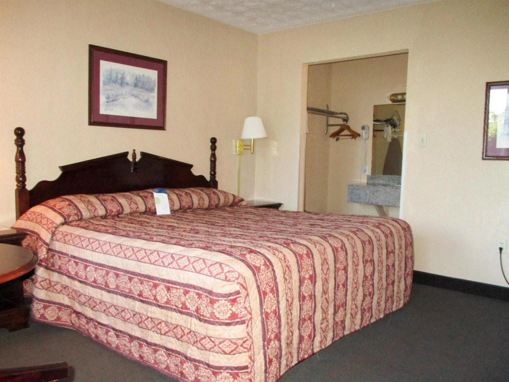 Motel 6-Mount Jackson, VA - Shenandoah
