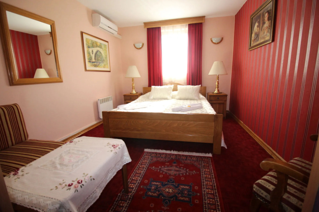 Pansion Stari Grad