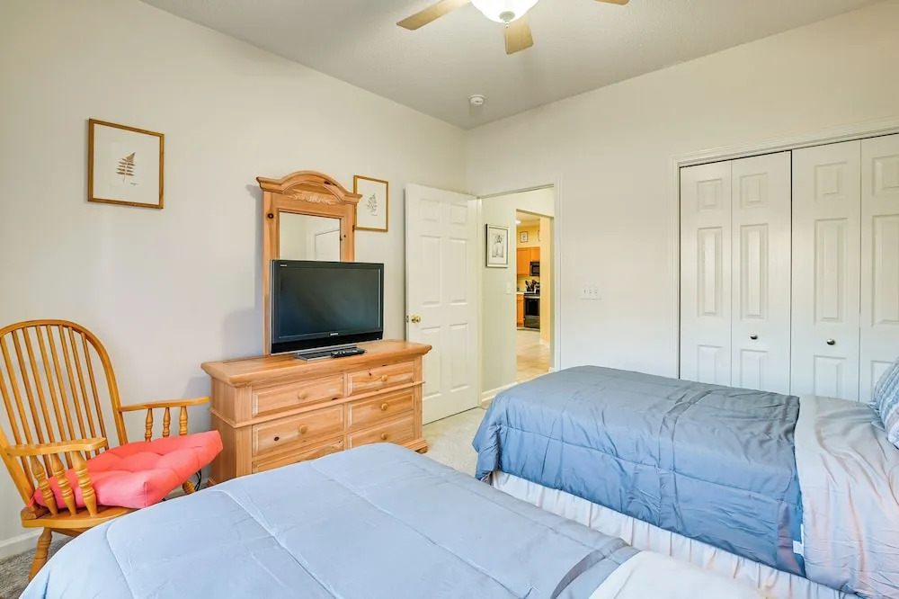 Myrtle Beach Golf Retreat w/ Pool Access!