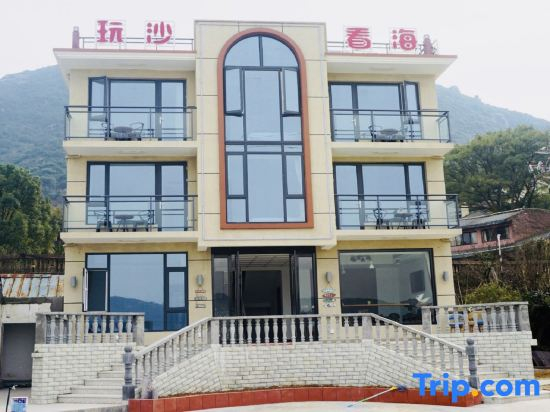 Zhoushan Peach Blossom Island Play Sand Sea View Homestay