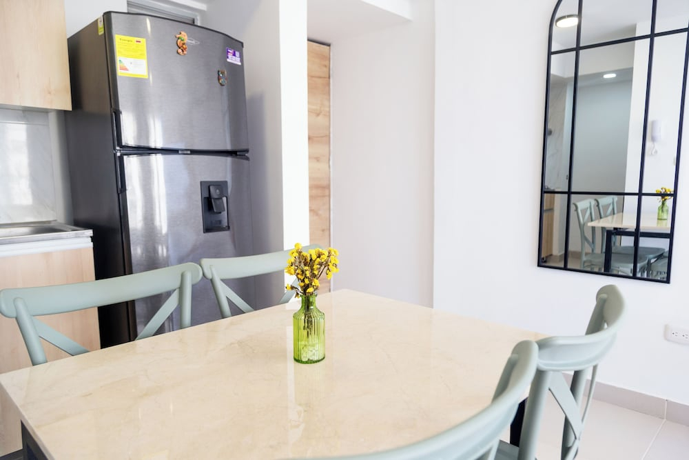 3BR Near Marbella Beach w-Ocean View