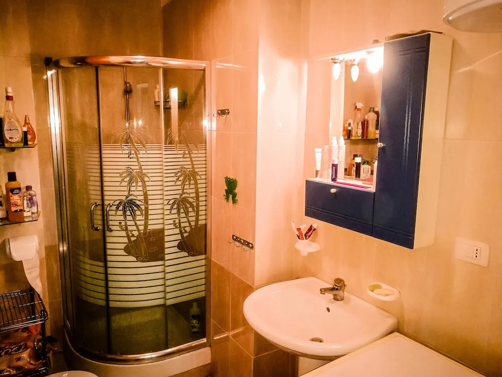 Modern Sea View Rooms in Shengjin