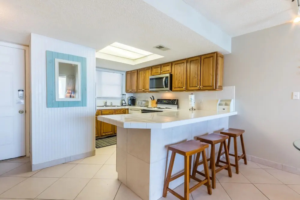 Lei Lani Condos by Hosteeva