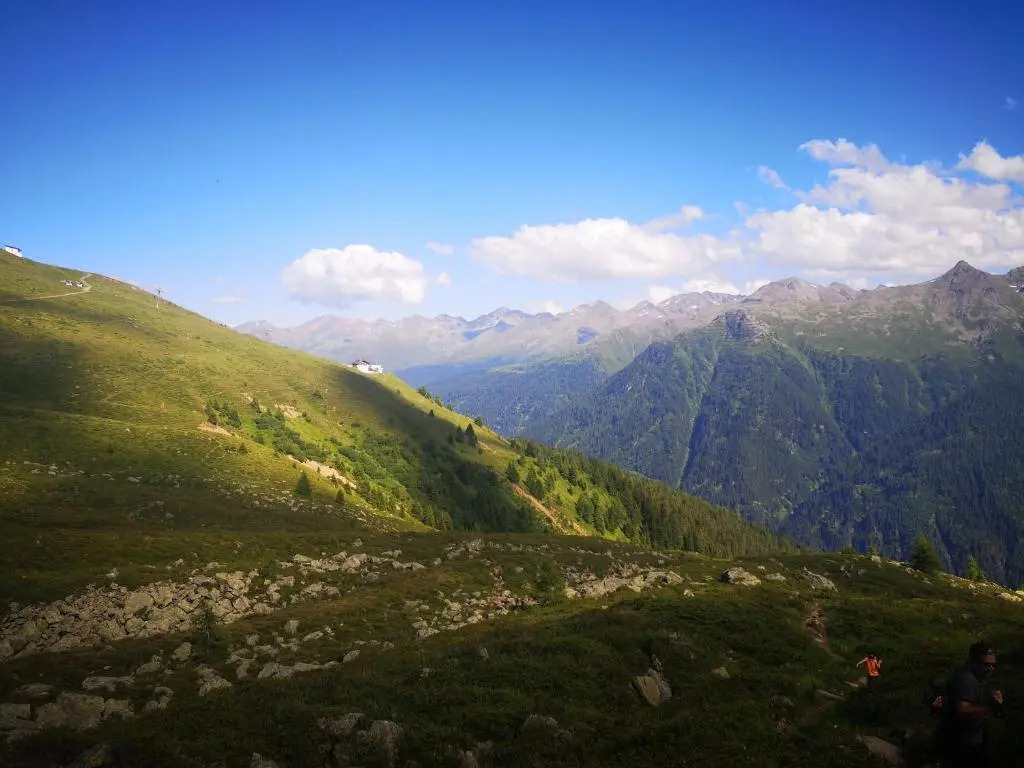 Apart la Montagnia