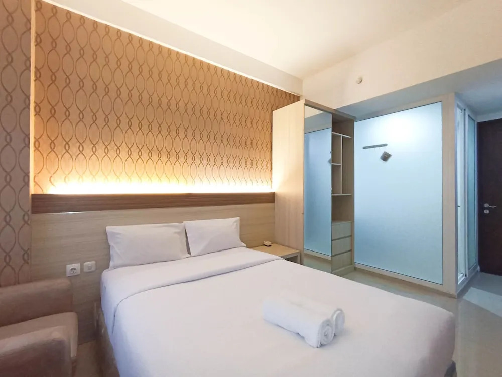 Minimalist and Good Studio at Vivo Apartment By Travelio