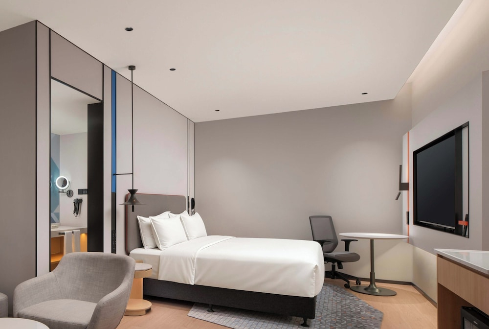 Holiday Inn Express Jinan Quancheng Square by IHG