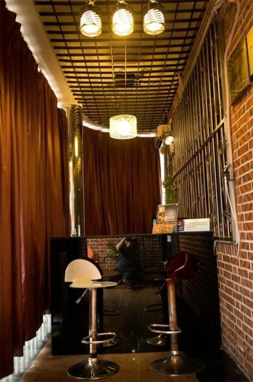 Yangguang Jiujiu Hotel