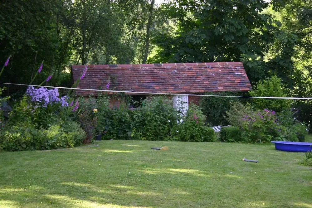 Thimbles Bed & Breakfast