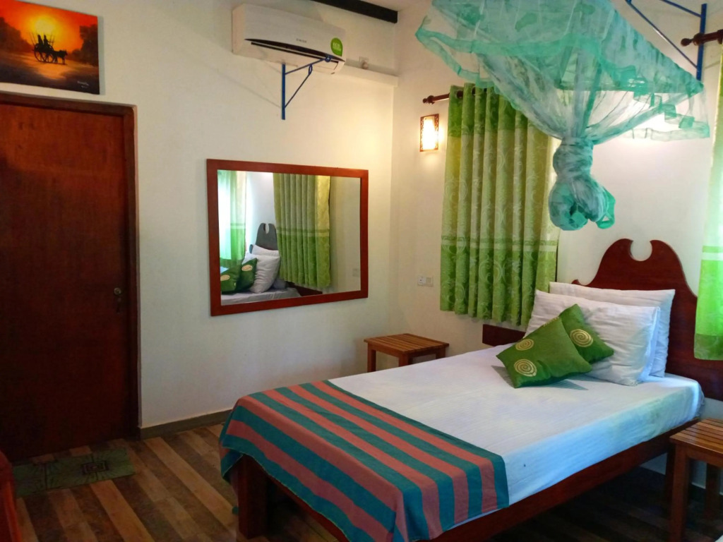 Hideaway Homestay Habarana