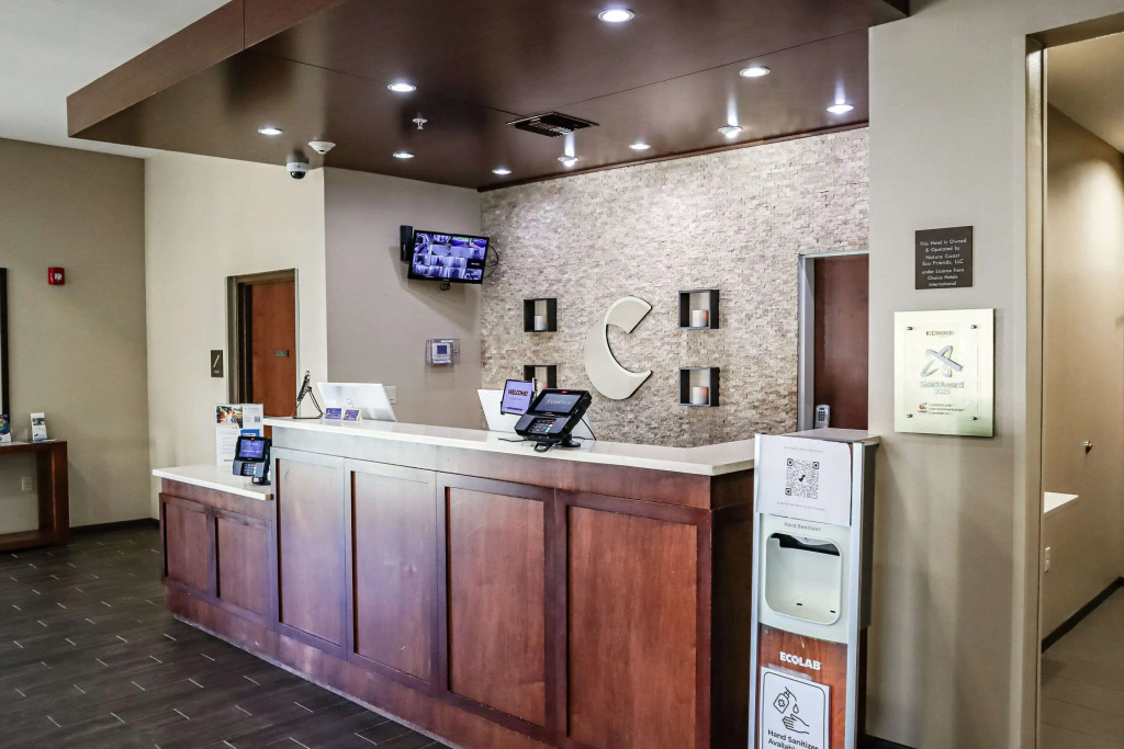 Comfort Suites Dunnellon near Rainbow Springs