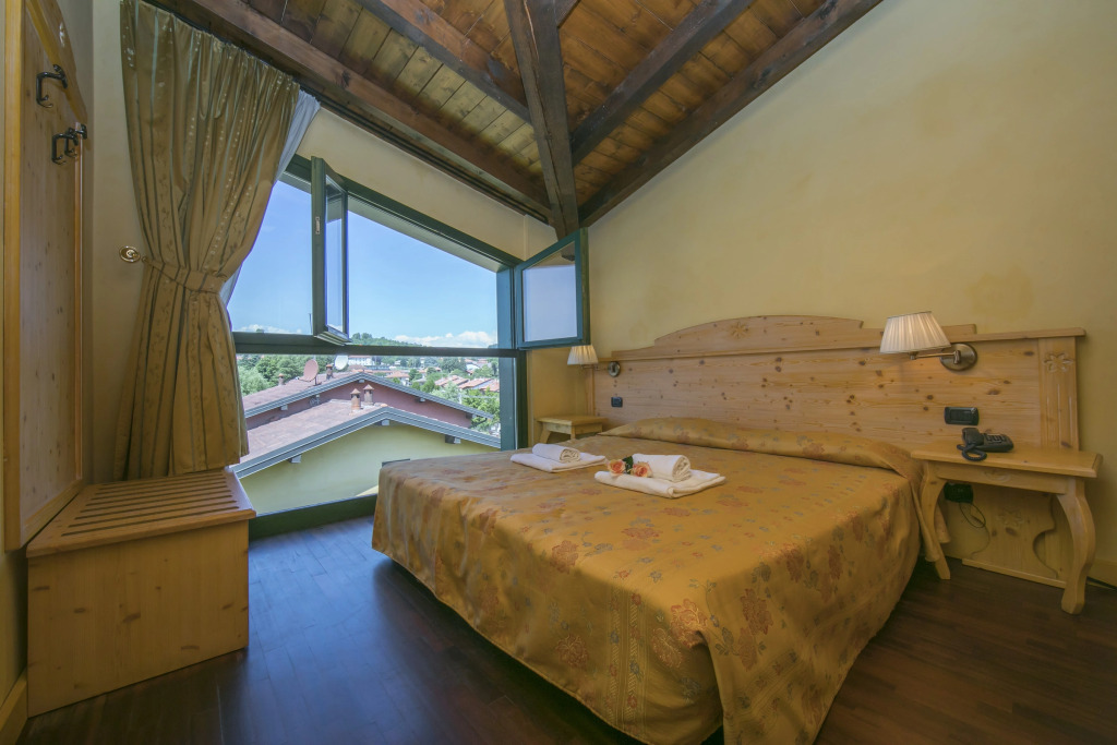 Montelago Charming Relax 3