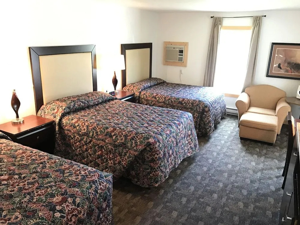 Holiday Lodge