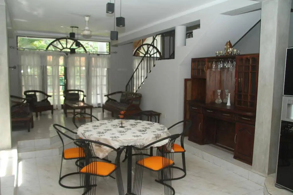 Villa Taprobane