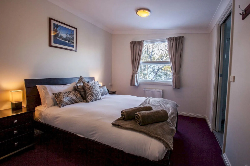 The Lions Lair Lodge