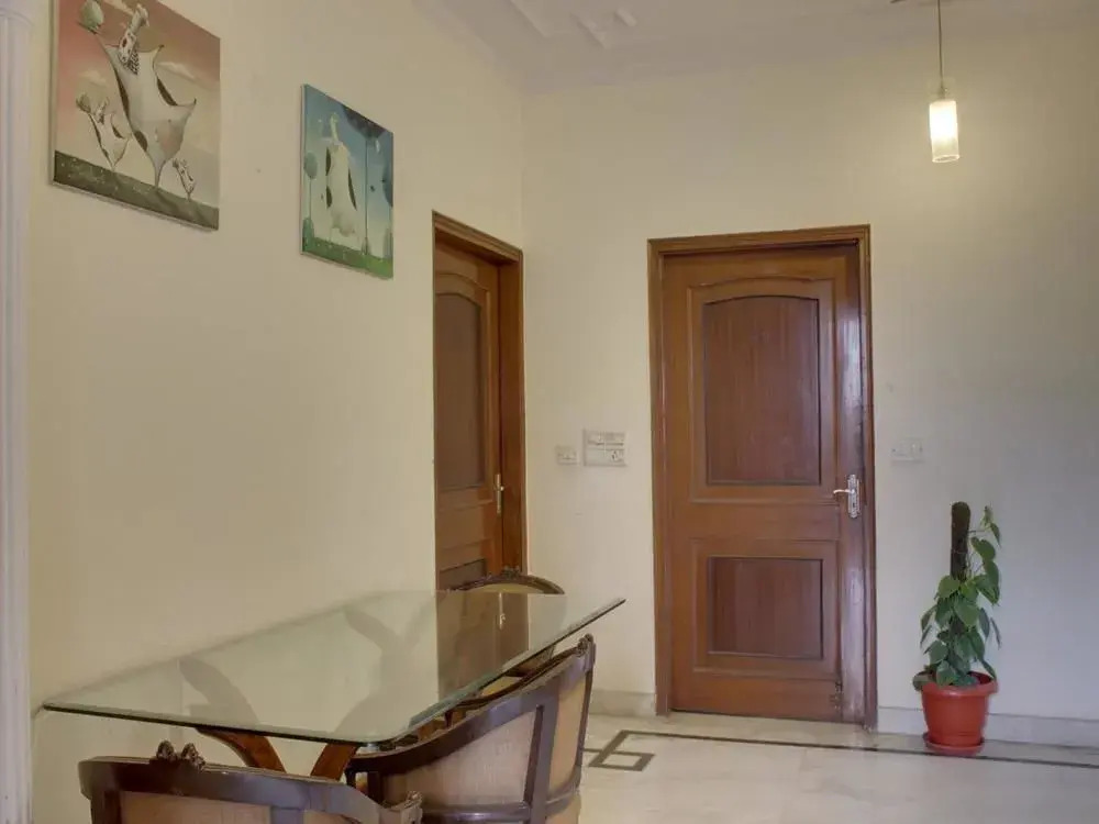 OYO Rooms Huda Metro Flagship