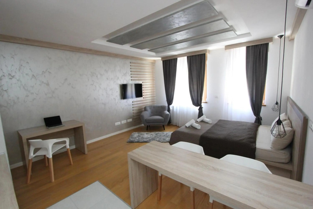 New Belgrade Apartments Magnetic, parking 5 evra dan