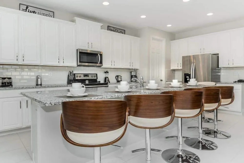 Spacious Relaxing Home by Disney Parks