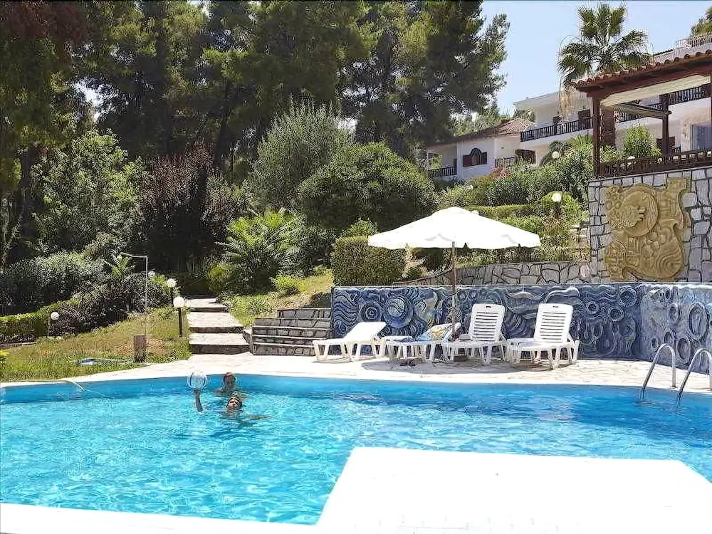 Forest Park Hotel