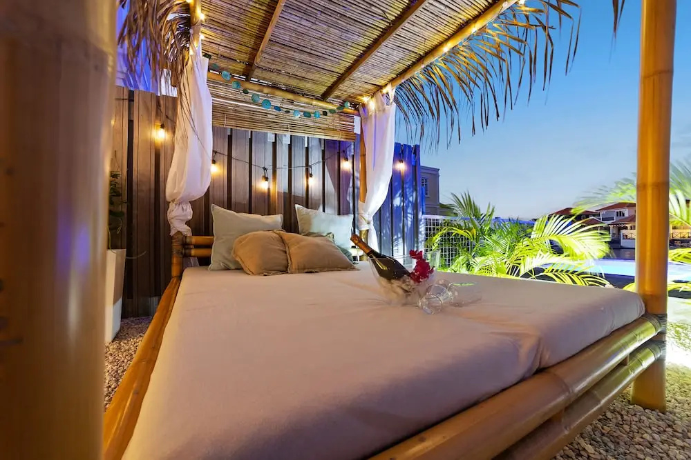Kas Azul - New water front villa with private pool