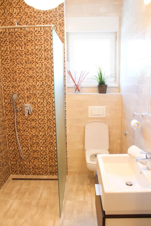 Lux Pool House - Apartment With 2 Rooms in Trogir, With Wonderful City