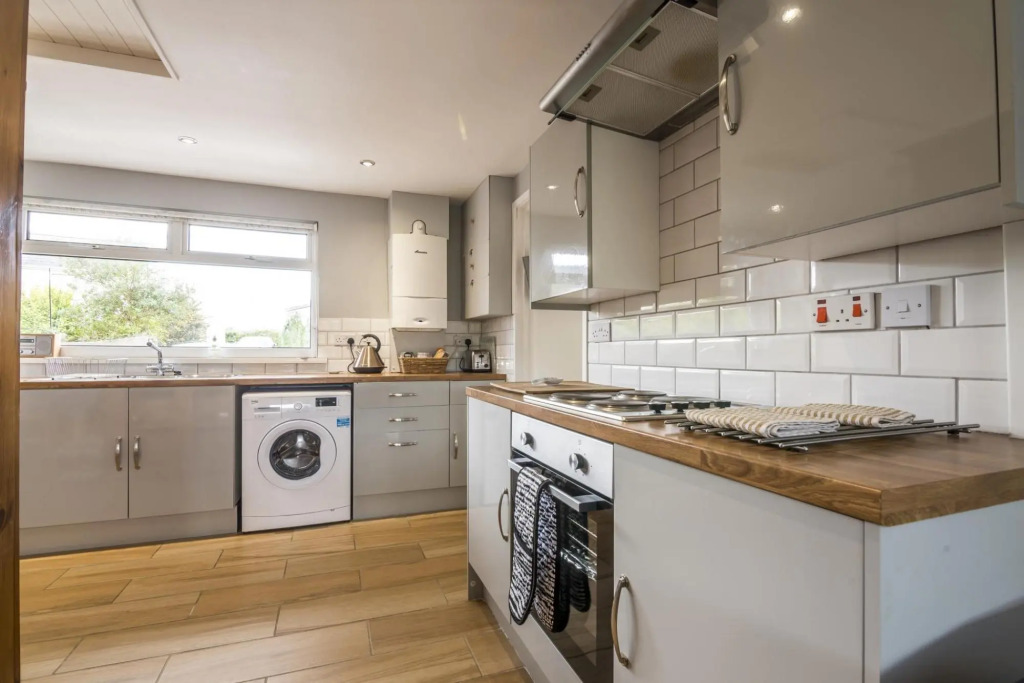 Little Hill - 3 Bedroom Bungalow - Wisemans Bridge
