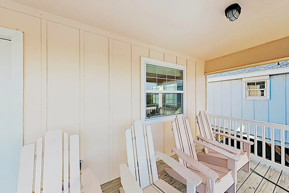 103vivie 3 Bedroom Home