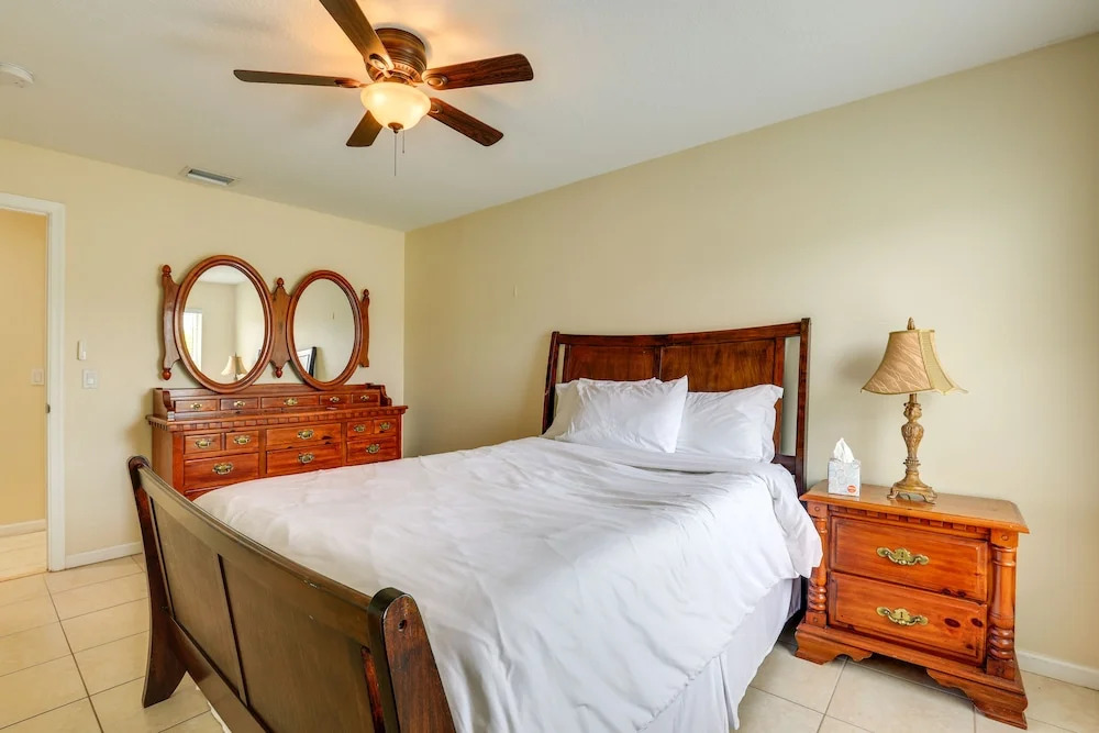 Pet-friendly Port St Lucie Home ~ 5 Mi to Marina!