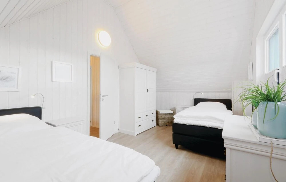Nice Home In Ostseeresort Olpenitz With Sauna