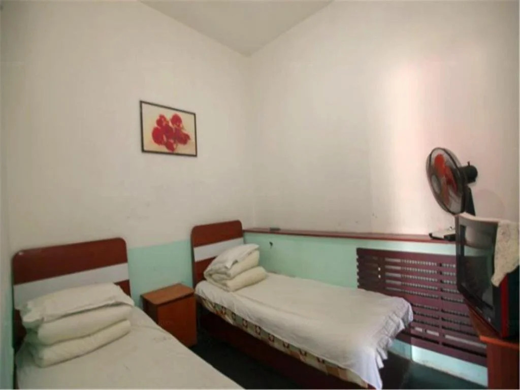 Da Lian Chun Yuan Hostel