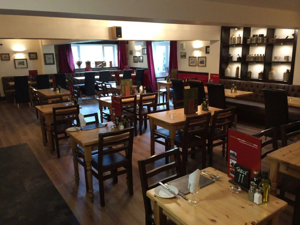 Hunters Lodge Inn