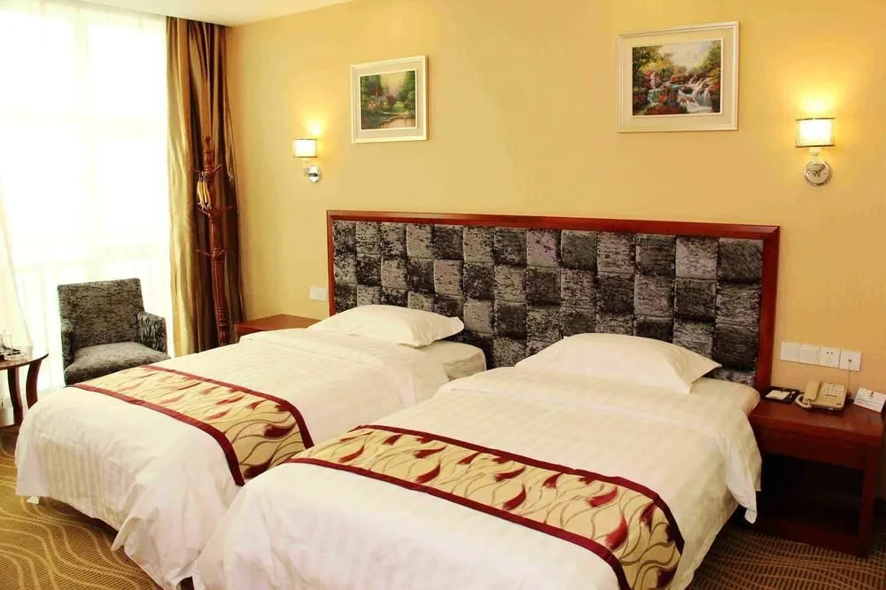 Super 8 Hotel Xianning Yinquan Shizhengfu