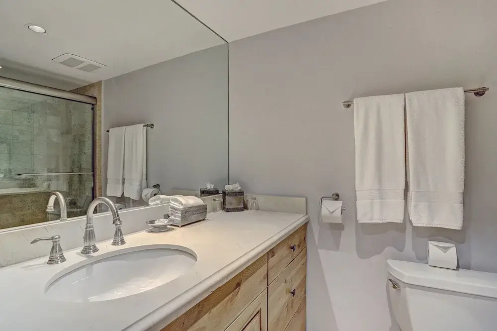 The Lodge at Vail 2 BR Condo in the Heart of Vail by RedAwning