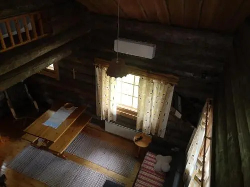 Kelola Cottage
