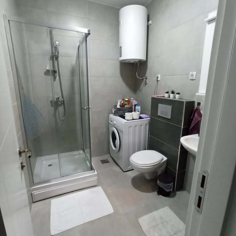 MAZZE Apartment