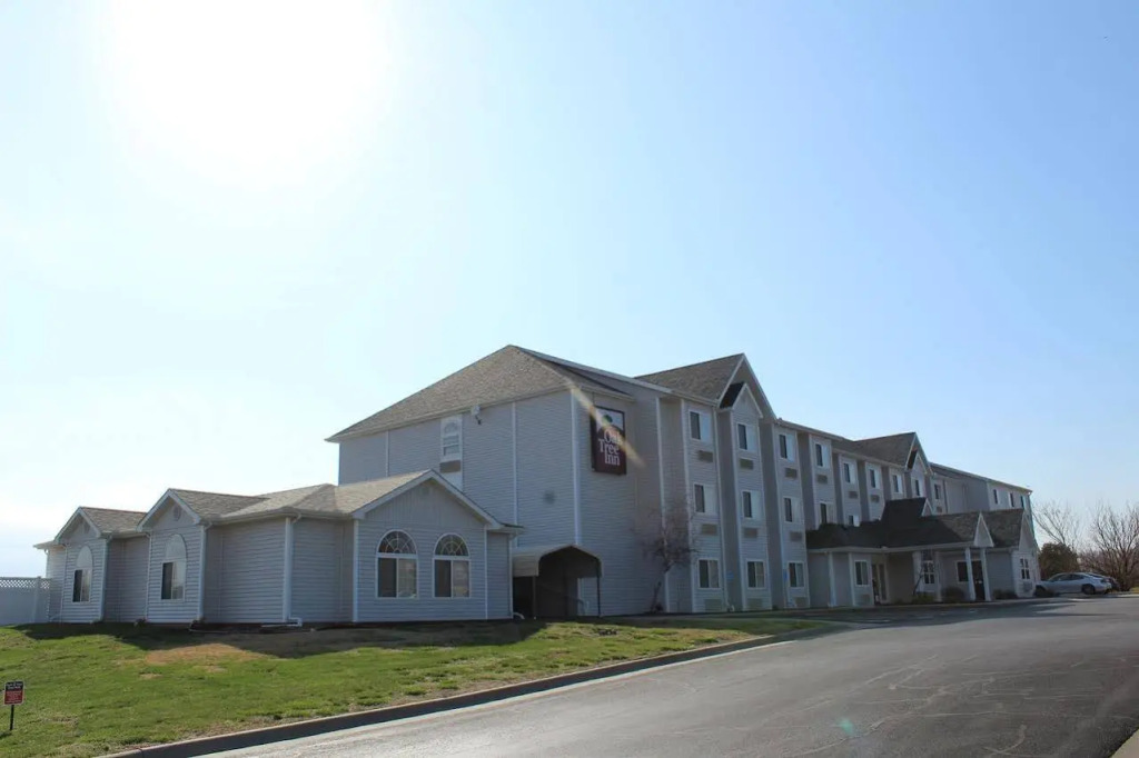 Travelodge by Wyndham Fort Scott