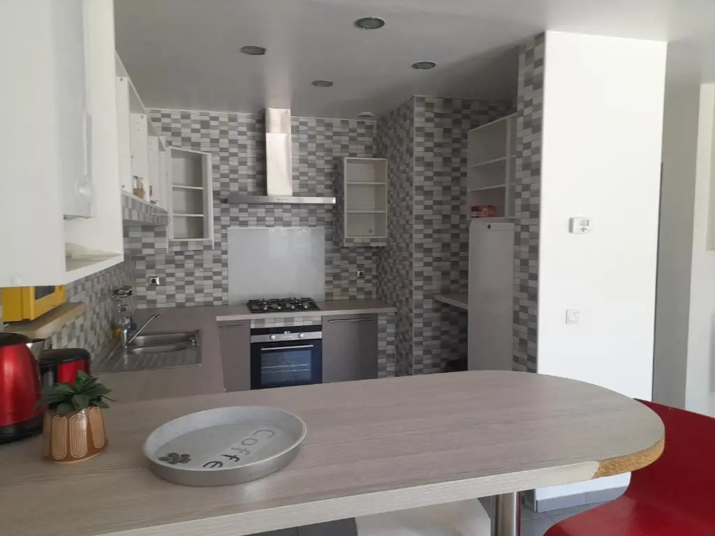 appartement familiale avec extérieur sympas pour profité du soleil