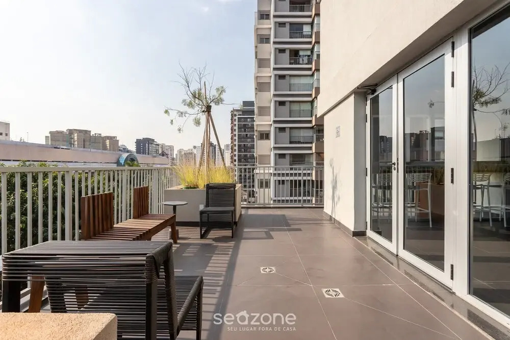 Studio 300m From the Indianopolis Metro Ois1003