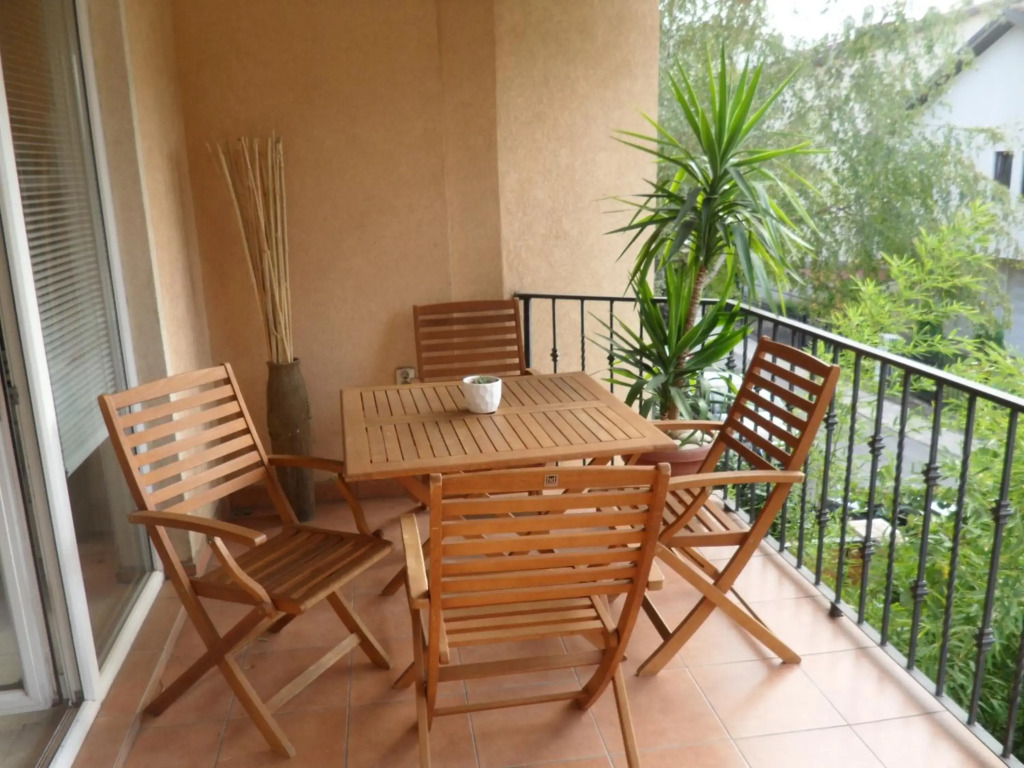 Misko's Guest House