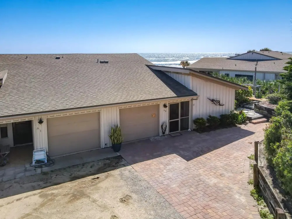 Beachfront with large deck Pool Sea Dunes Sailfish A2
