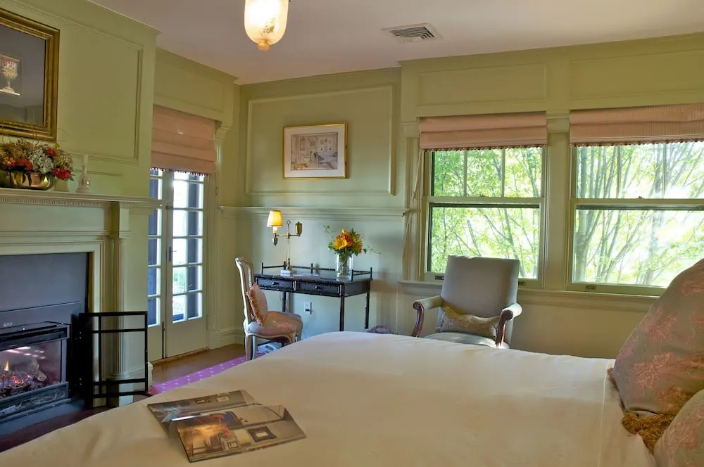 Hilltop Inn