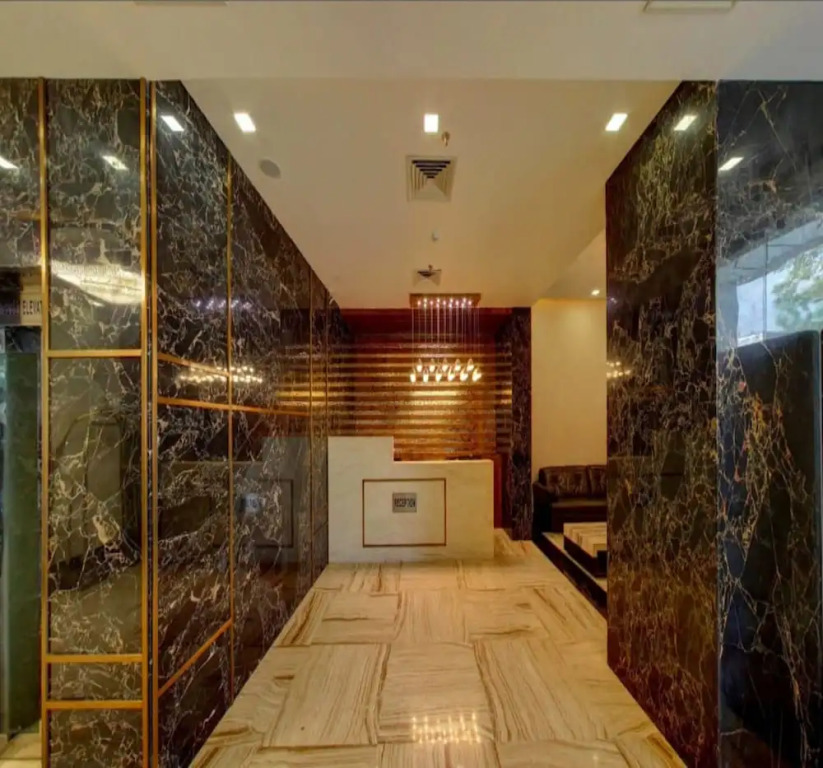 Hotel Suraj Grand