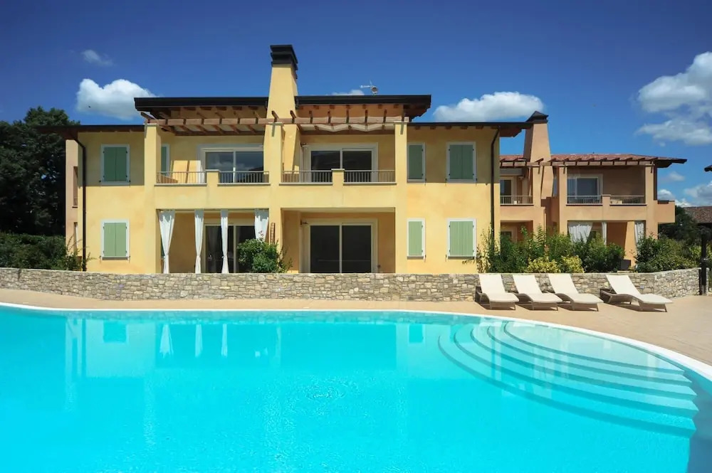 Le Corti Caterina B2 Apartment by Wonderful Italy