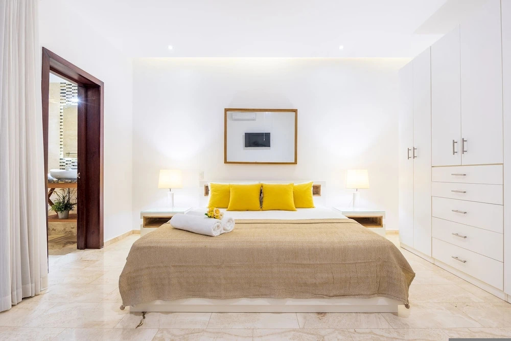 Villa Desiree 5BR Cocotal Luxury Villa Pool Maid