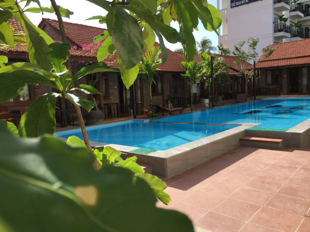 MAY Bungalow