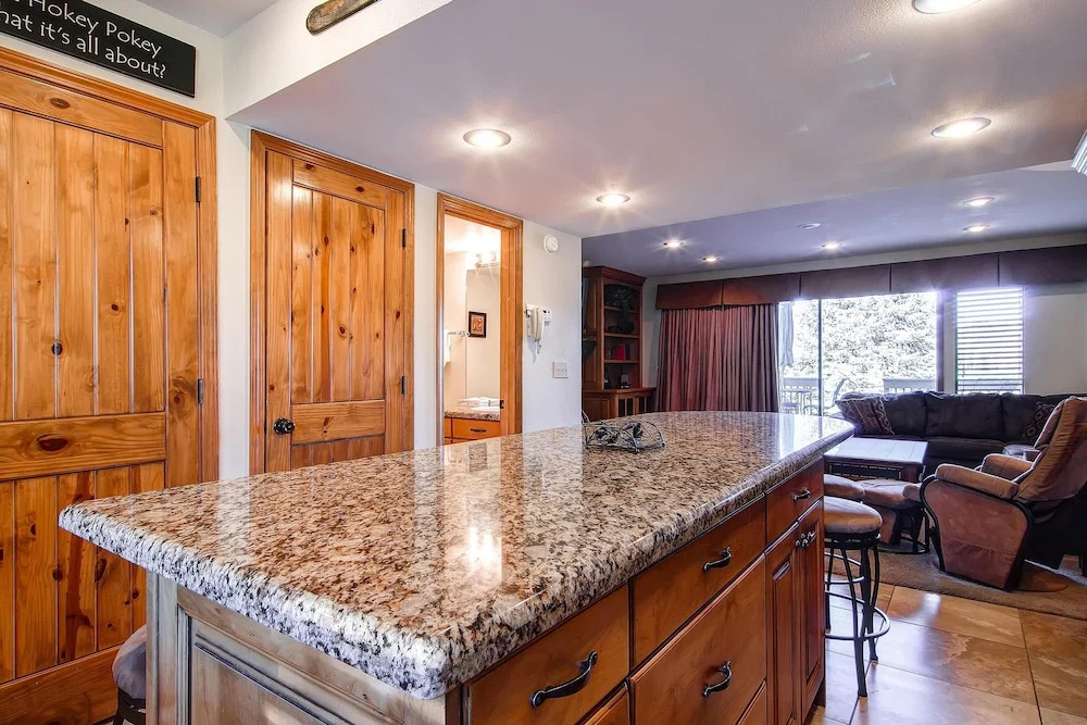 Racquet Club 60 by Park City Lodging
