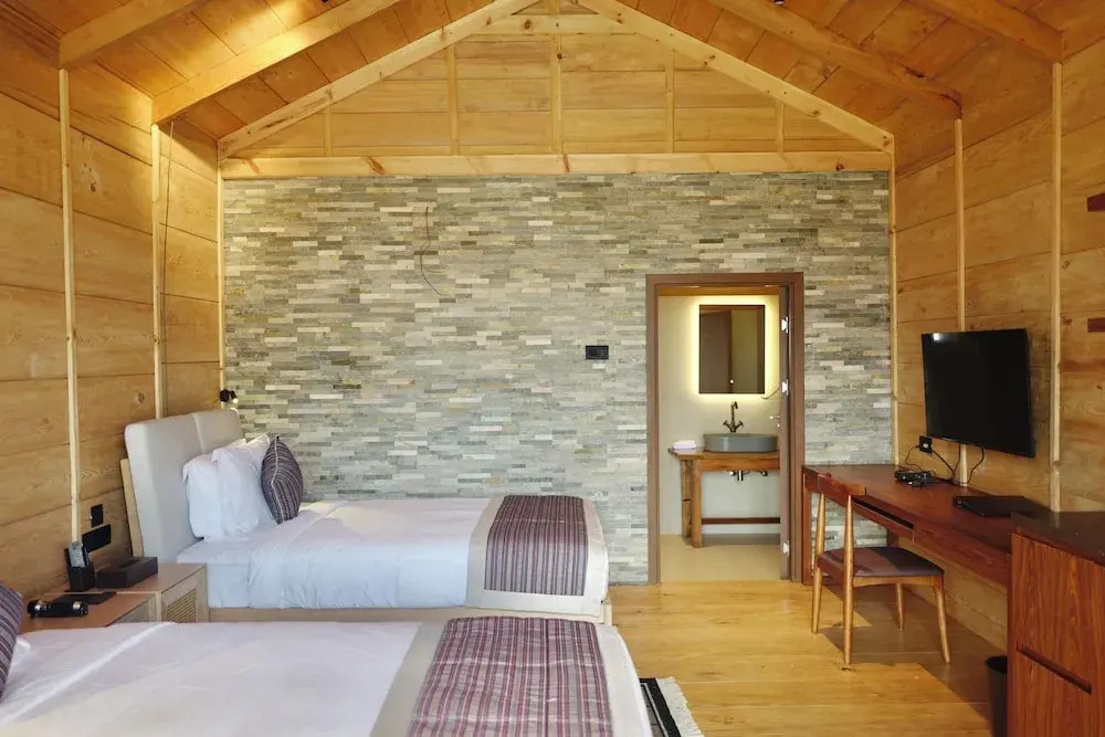 Gangtey Pinewood Resort