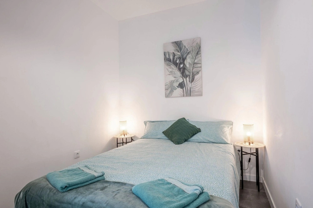 Jardín: Cómodo y Luminoso Apartamento